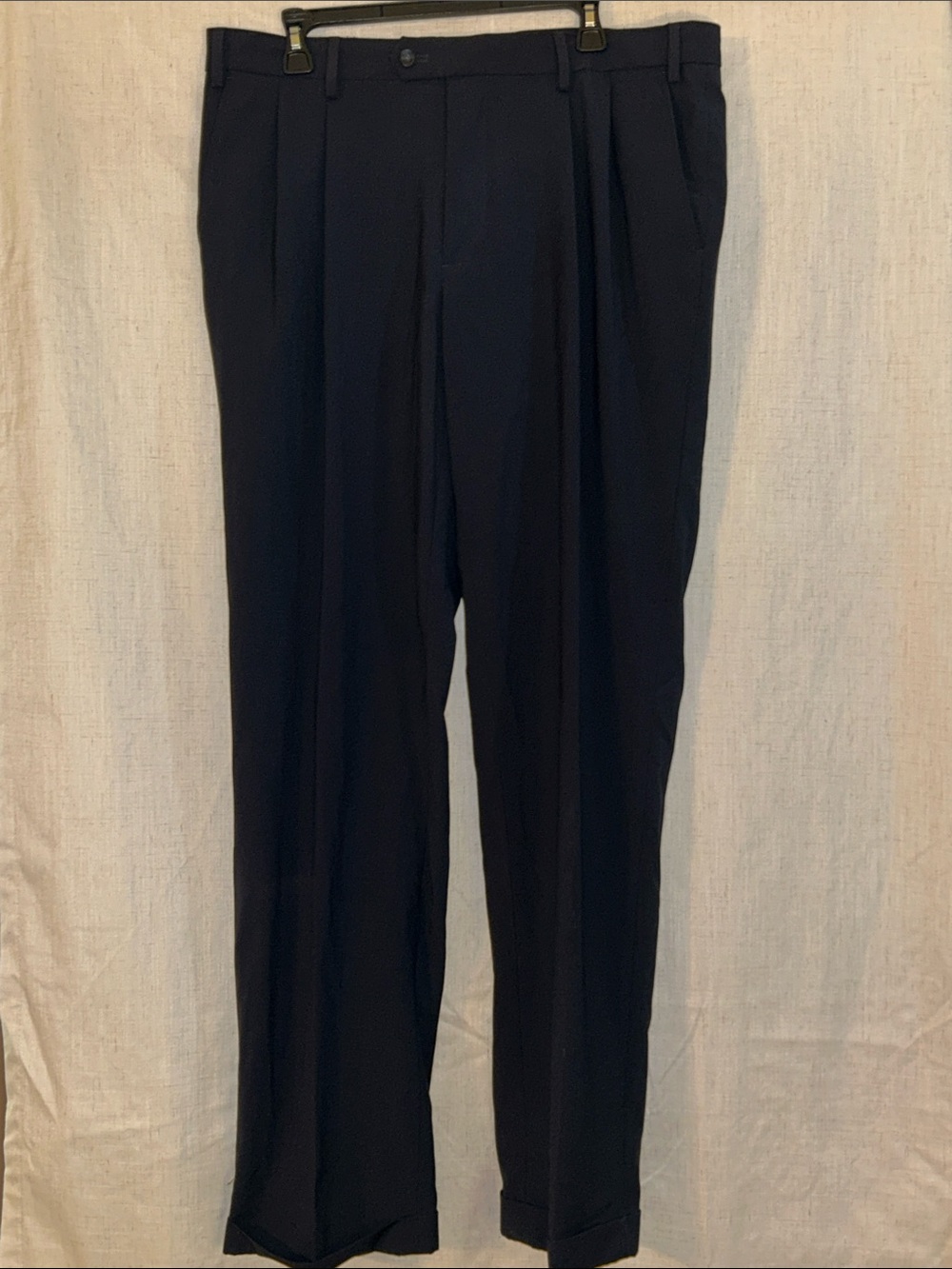 Van Heusen Men's Navy Pleat Front Dress Pants